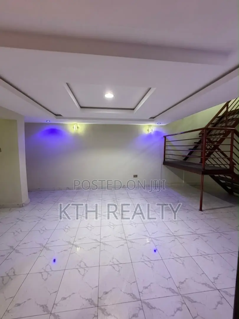 5bdrm Duplex in Lekki for rent in Lekki Phase 1
