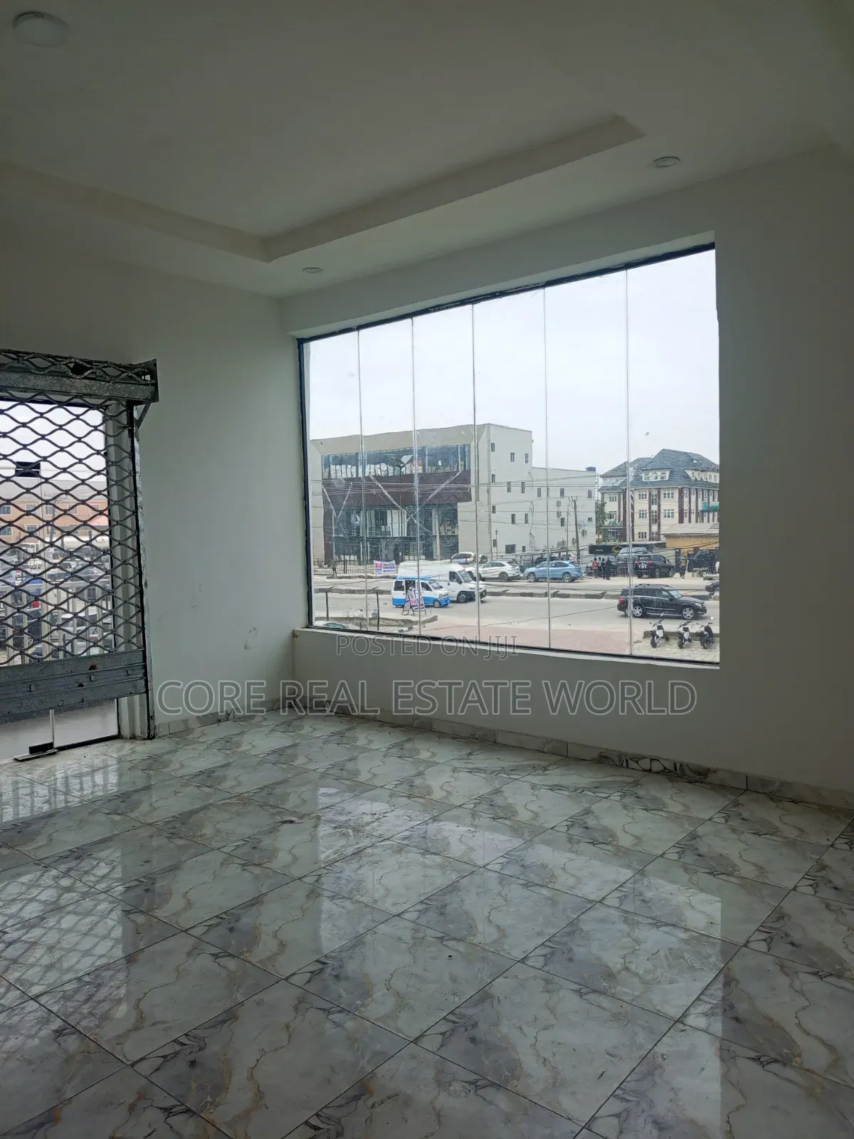 Rent Newly Spacious Shop Facing Express Directly in Sangotedo in Sangotedo