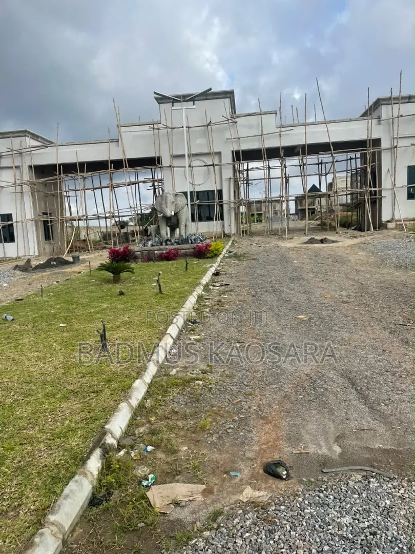 300SQM Estate Land Ideal for 5 Bedroom Terrace Duplex With C of O in Apo District