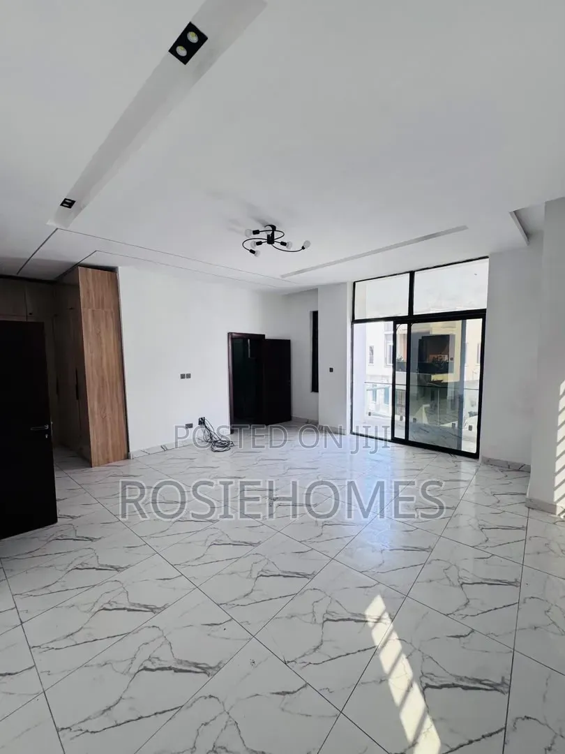 4bdrm Duplex in Orchid, Lekki Phase 1 for rent in Lekki Phase 1