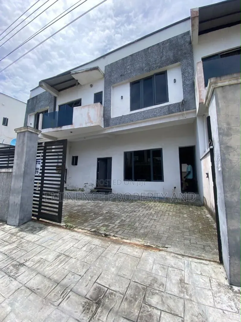 3bdrm Duplex in Lbs Ajah, Lekki Expressway for rent in Lekki Expressway