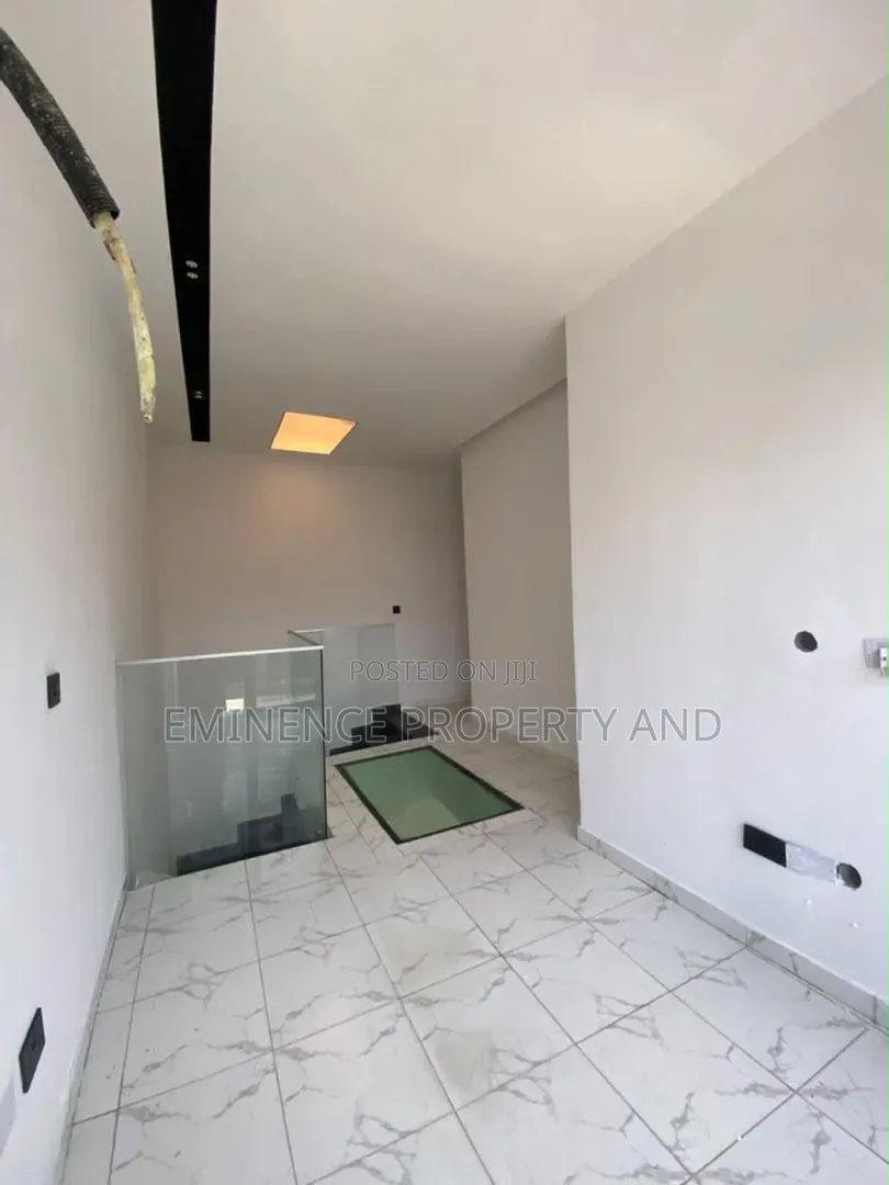 3bdrm Duplex in Lbs Ajah, Lekki Expressway for rent in Lekki Expressway
