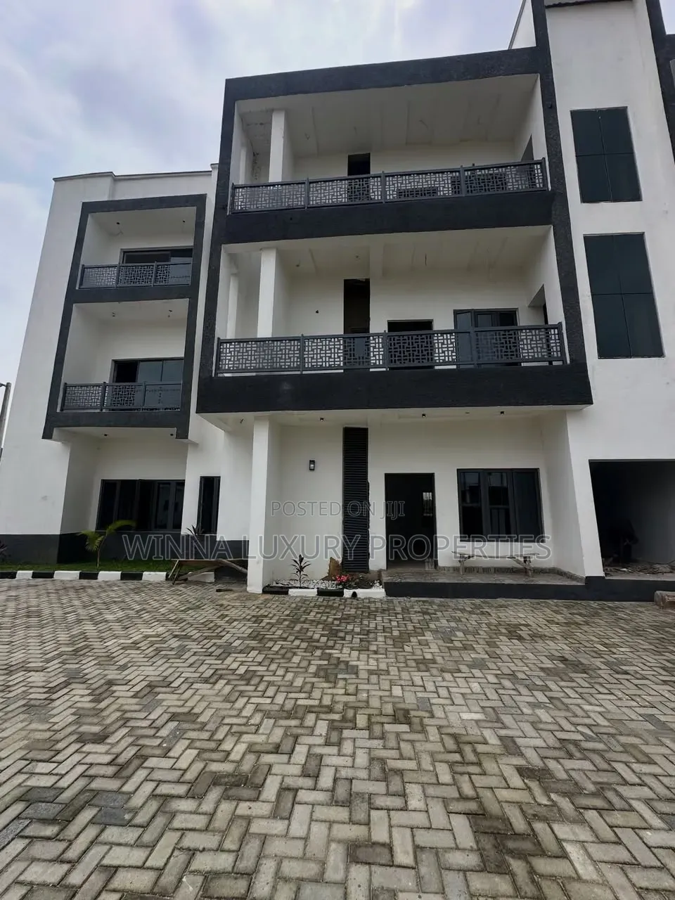 3bdrm Apartment in Wuye-Dakibiu for sale in Wuye