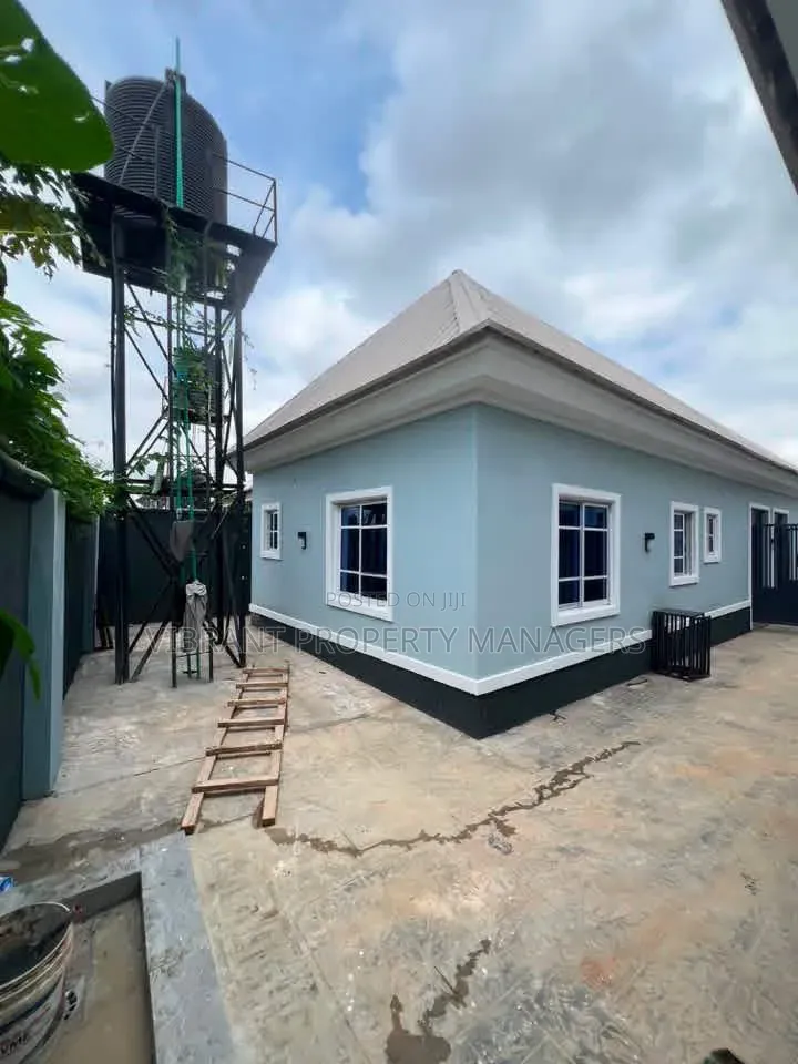 1bdrm Block of Flats in Water Intake Maigero, Kaduna / Kaduna State in Kaduna / Kaduna State