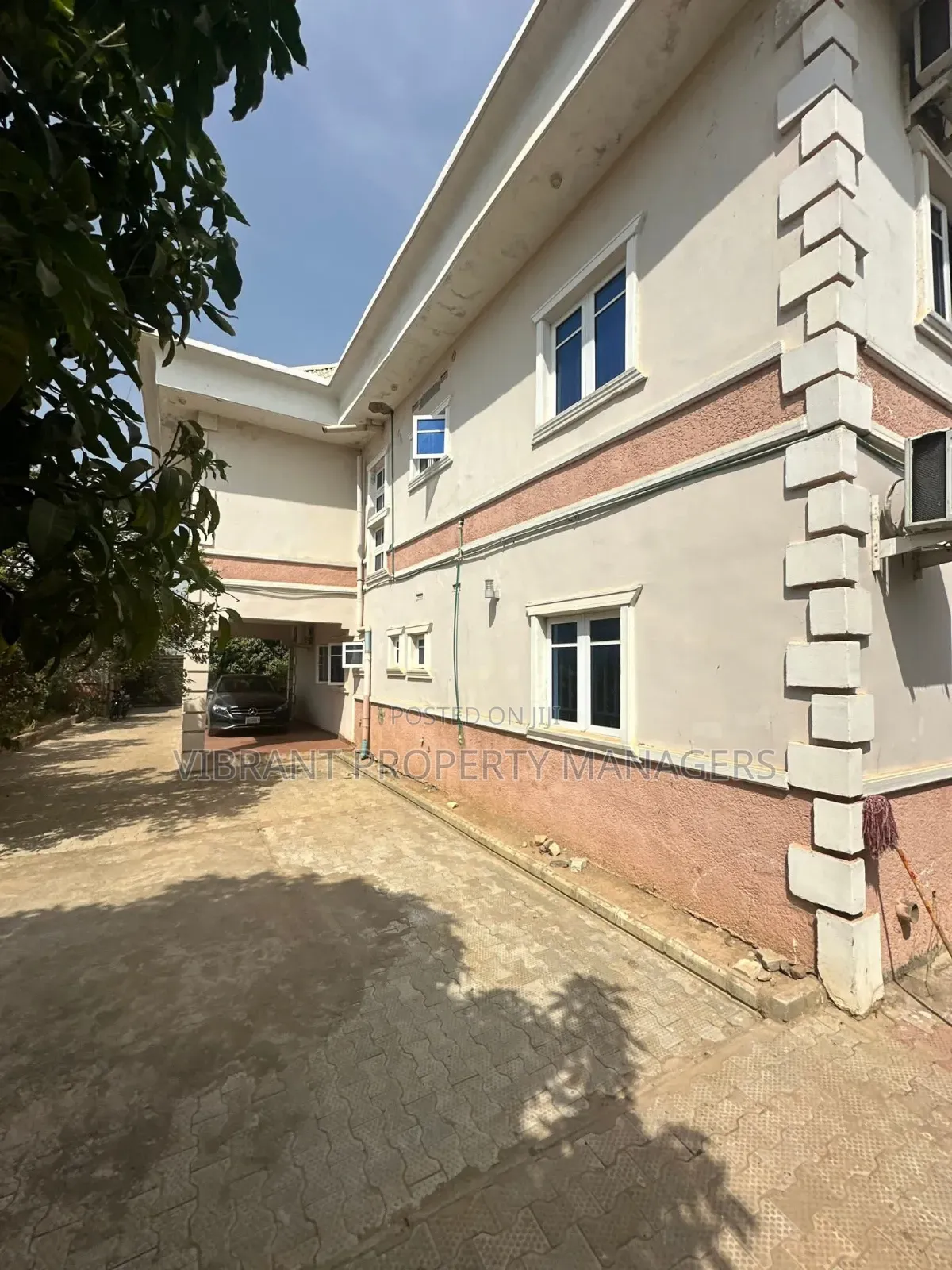 5bdrm Duplex in Narayi High Cost, Kaduna / Kaduna State for sale in Kaduna / Kaduna State
