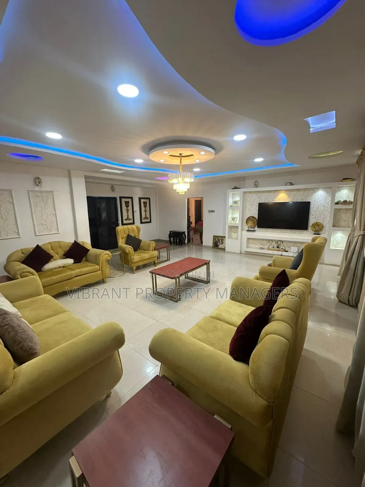 5bdrm Duplex in Narayi High Cost, Kaduna / Kaduna State for sale in Kaduna / Kaduna State