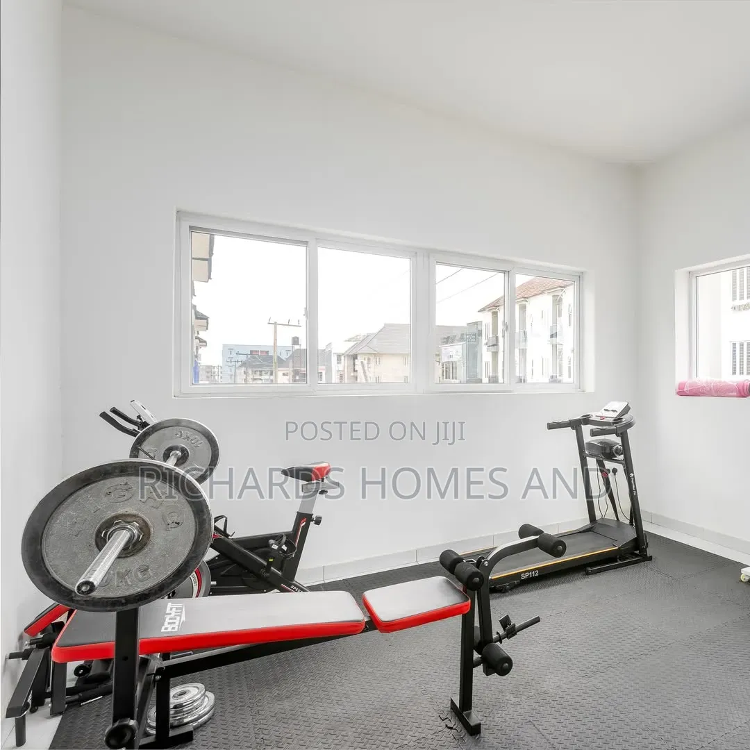 3bdrm Apartment in Ikate for sale in Ikate