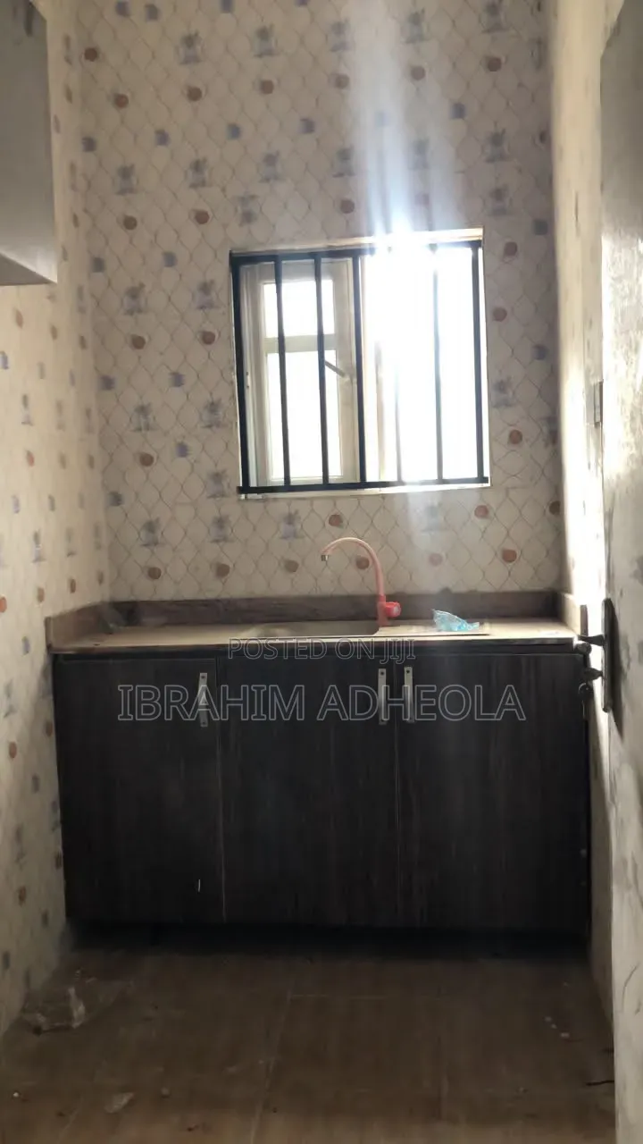 Mini Flat in Akowonjo for rent in Akowonjo