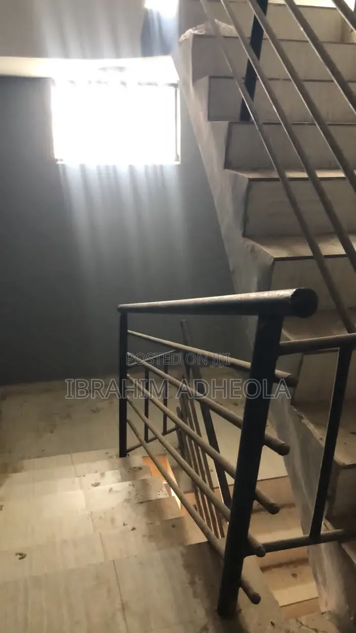 Mini Flat in Akowonjo for rent in Akowonjo