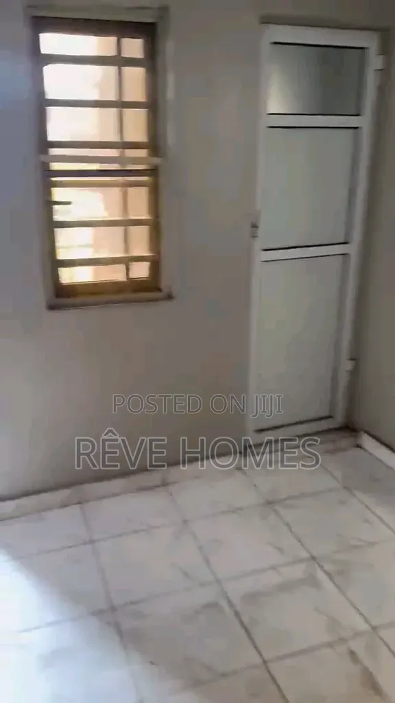 Mini Flat in Shomolu / Shomolu for rent in Shomolu / Shomolu