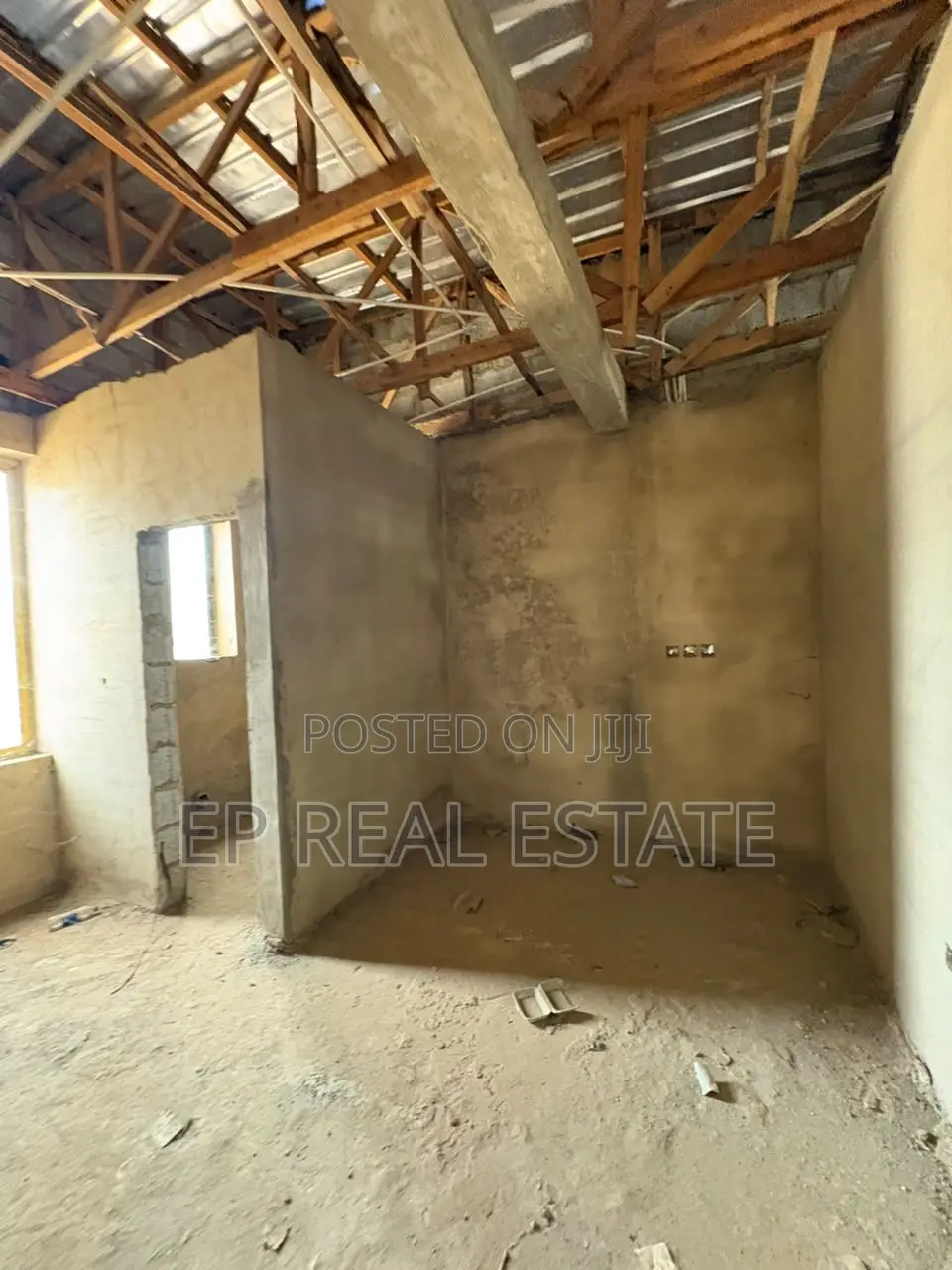 4bdrm Duplex in Apo District for sale in Apo District
