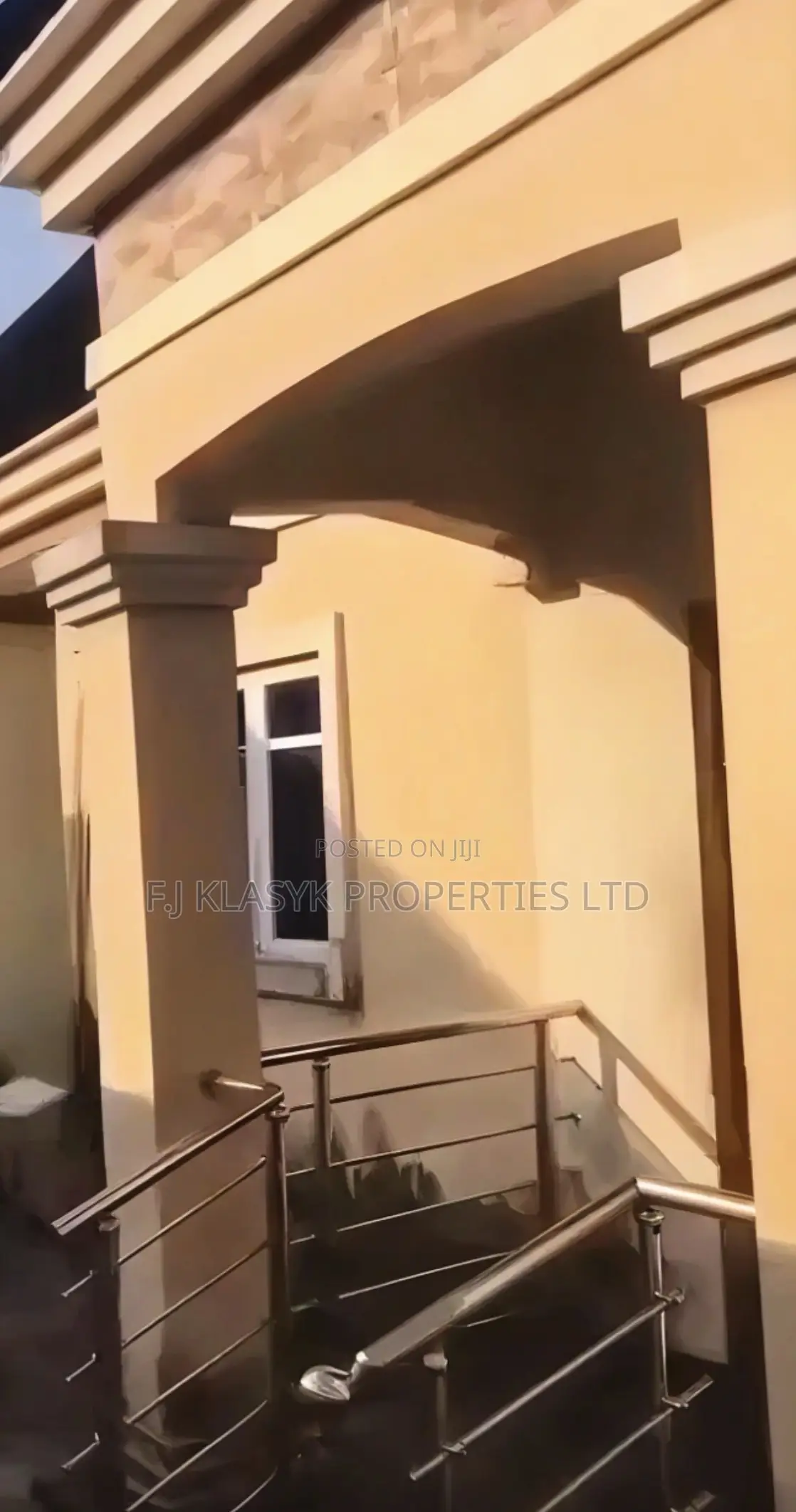 4bdrm Bungalow in Benin City for sale in Benin City