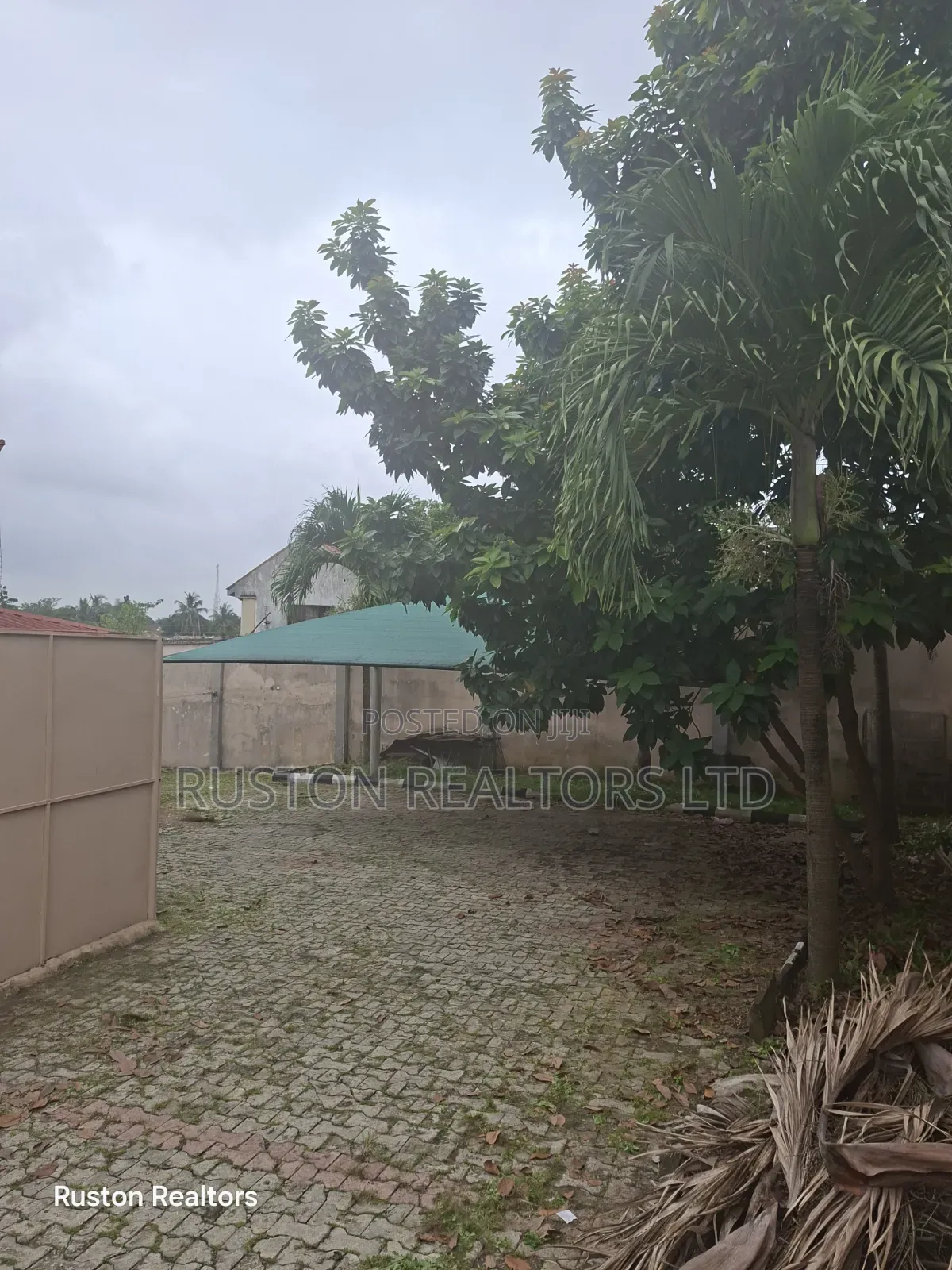 6bdrm House in Agodi for sale in Agodi