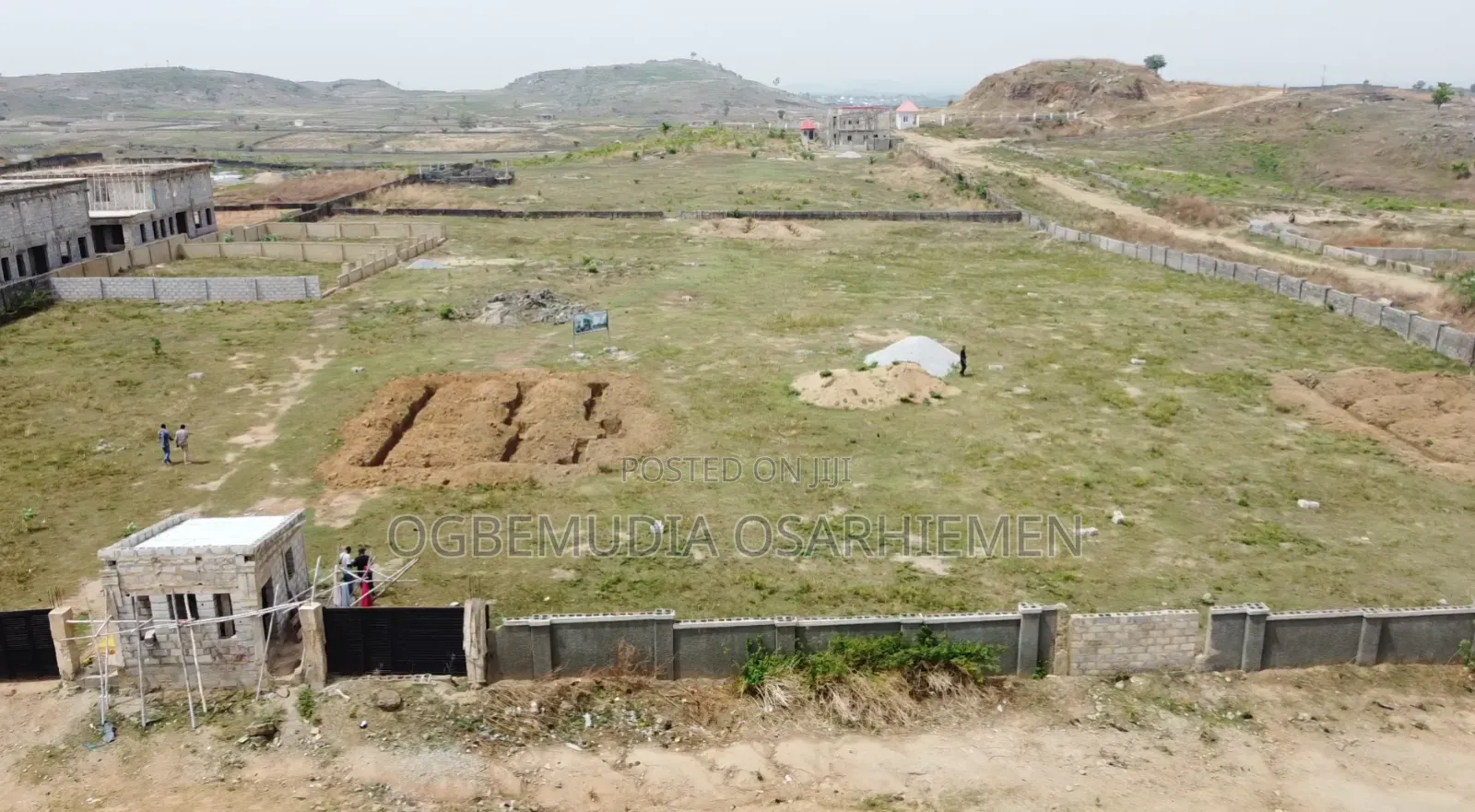 400SQM Estate Land for 4 Bedroom Fully Detached Duplex+BQ With RofO in FHA
