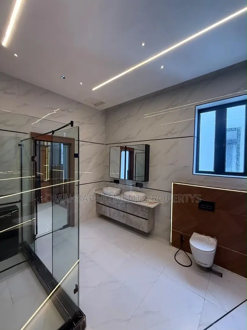Furnished 4bdrm Duplex in Palm City, Lekki for sale in Lekki