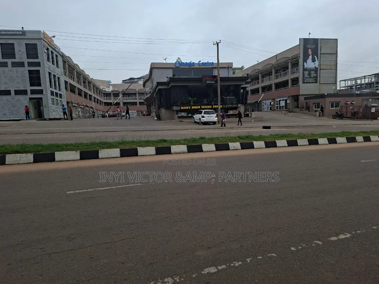4-Storey Commercial Plaza With 76 Shop Spaces in Wuse 2