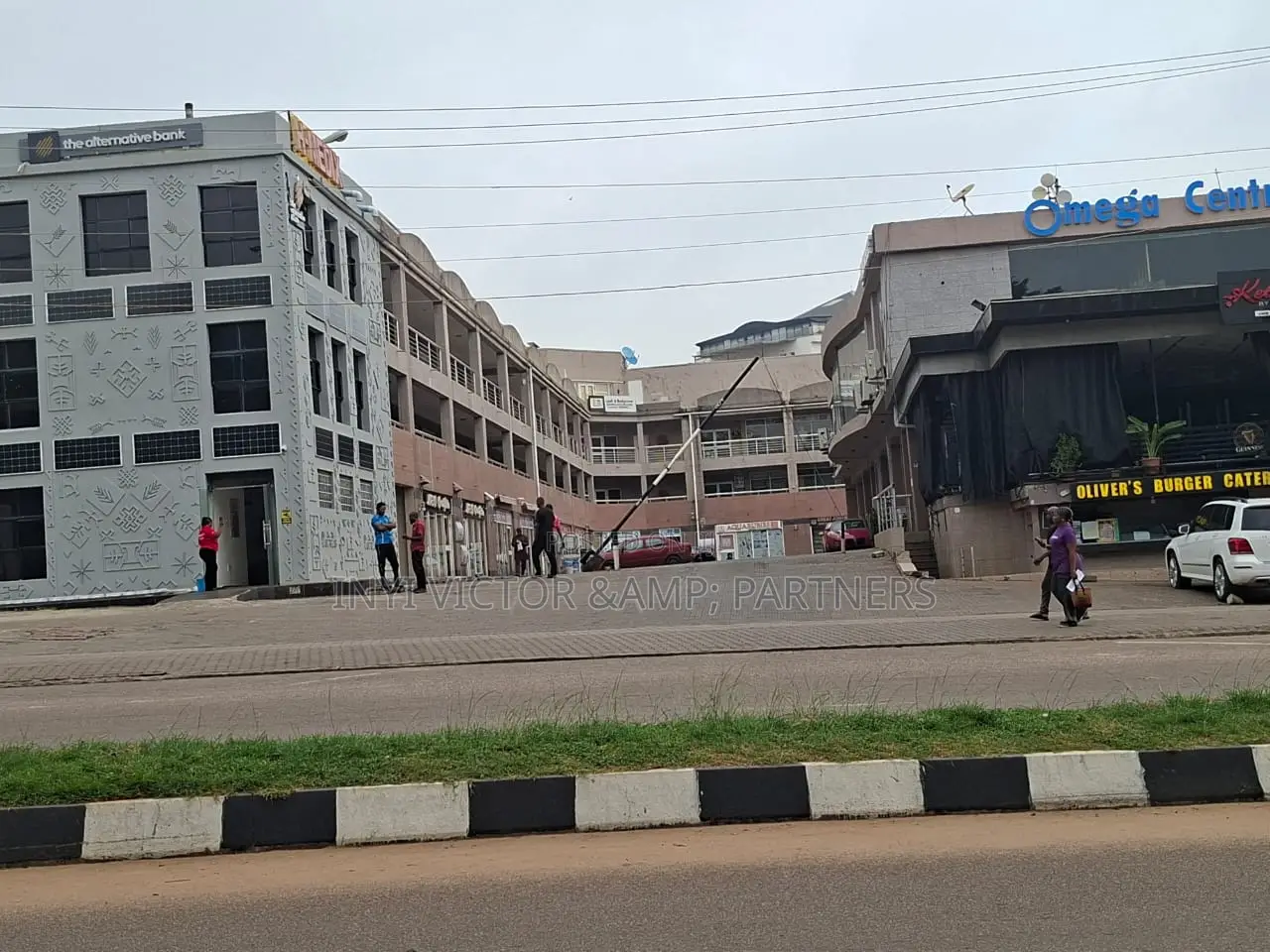 4-Storey Commercial Plaza With 76 Shop Spaces in Wuse 2