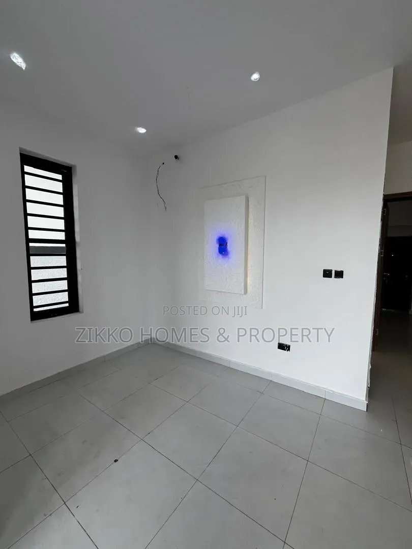 4bdrm Duplex in Ajah for sale in Ado / Ajah