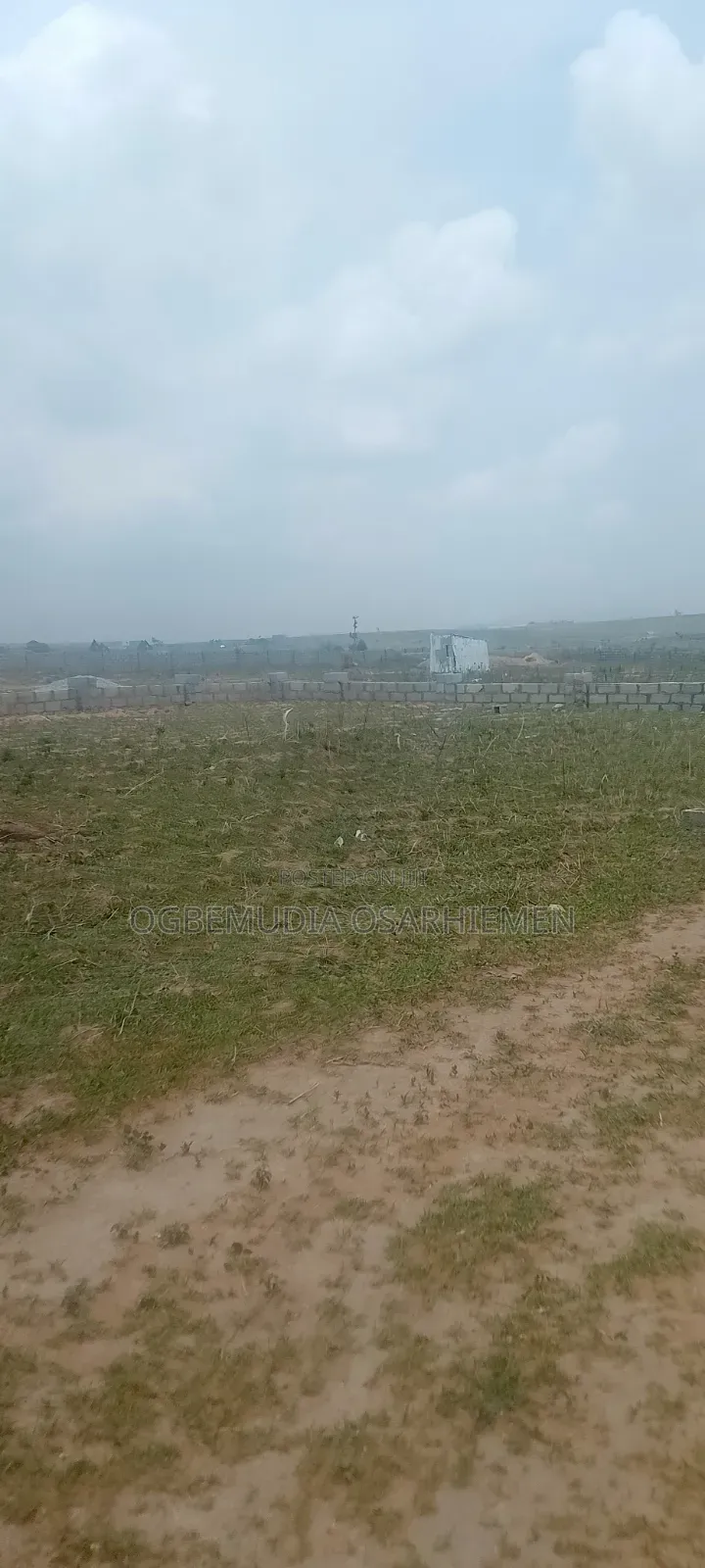 350sqm Estate Land for 3 Bedroom Detached Duplex With CofO in Idu