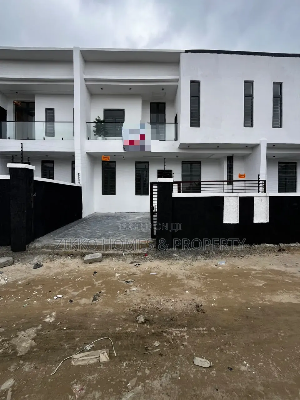 3bdrm Duplex in Sangotedo for sale in Sangotedo