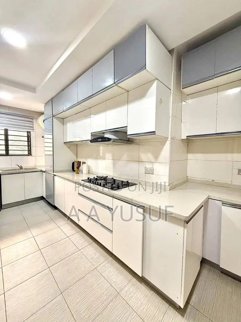 Furnished 2bdrm Apartment in Shoreline Estate, Banana Island for sale in Banana Island