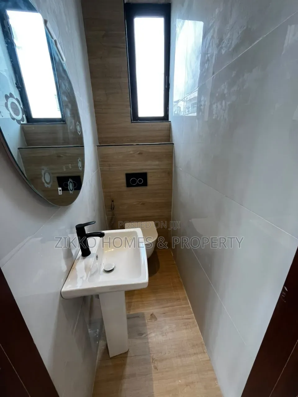 4bdrm Duplex in Ajah for sale in Ado / Ajah