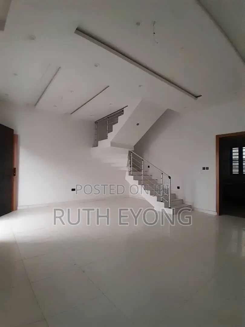 3bdrm Townhouse / Terrace in Within General Paint, Sangotedo for rent in Sangotedo