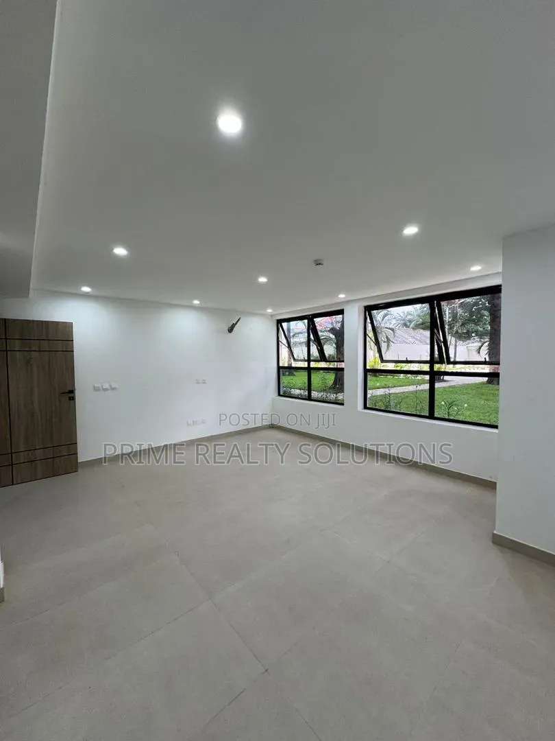 A Spacious and Elegant 119 SQM Office Space Is Available for Rent in Old Ikoyi