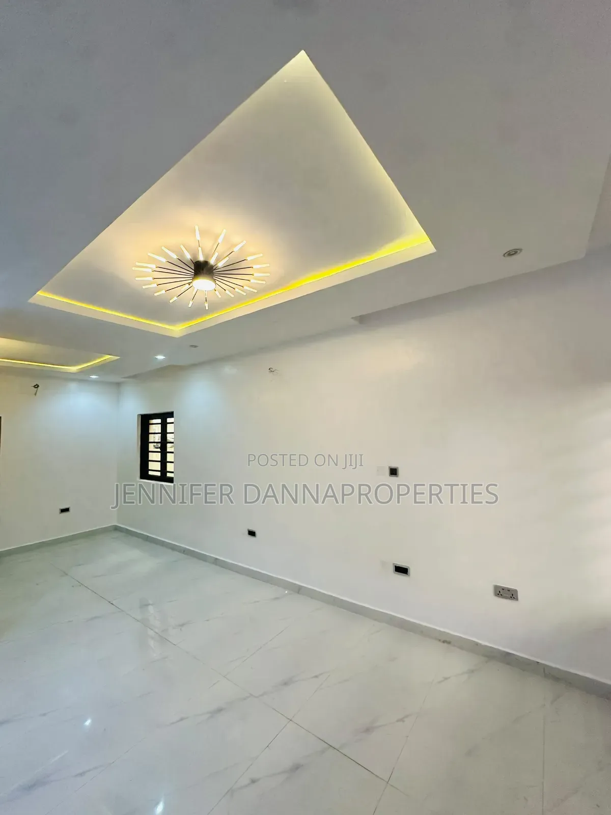 3bdrm Duplex in Ogombo for sale in Ogombo