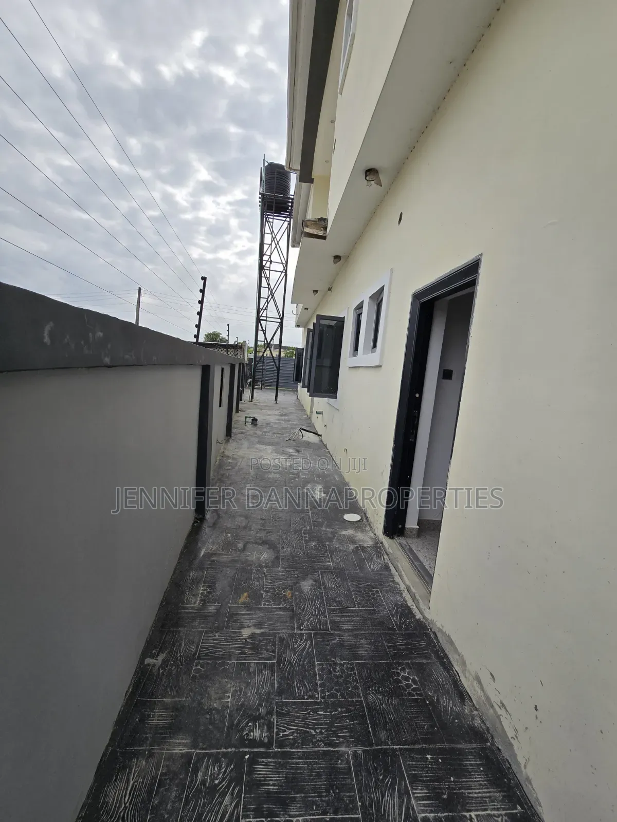 3bdrm Duplex in Awoyaya for sale in Awoyaya