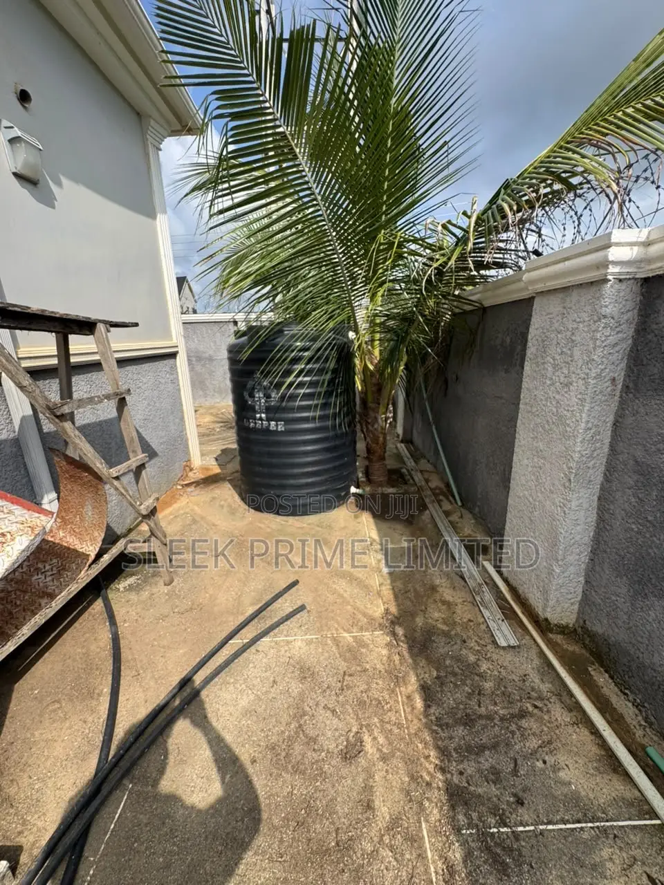 4bdrm Duplex in Lugbe District for rent in Lugbe District