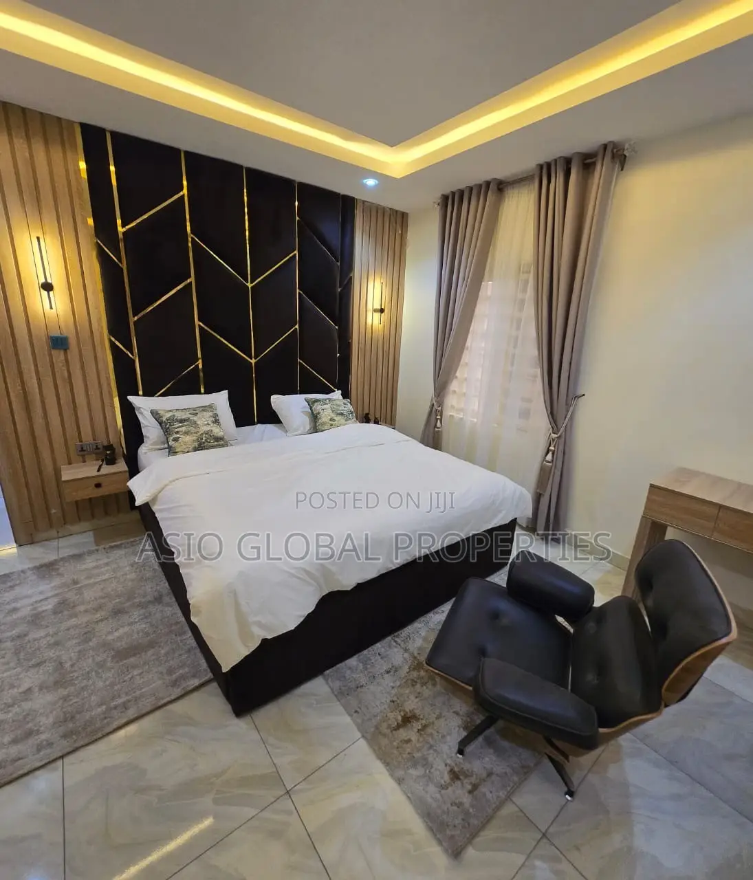 2-Bedroom Luxury Apartment Airport Road, Ikeja in Isolo