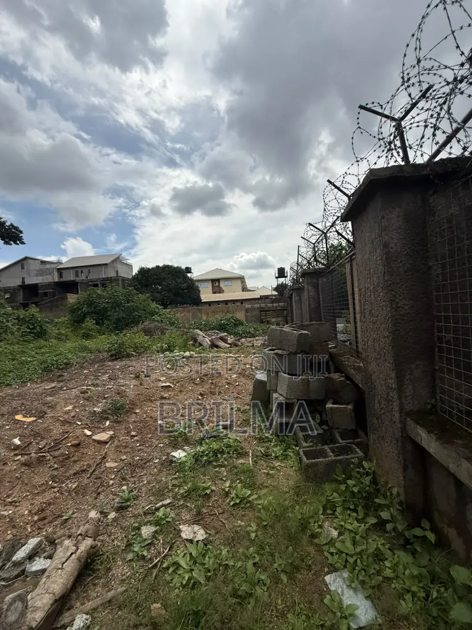 980 SQM of Residential Land in Gwarimpa for Sale in Life Camp
