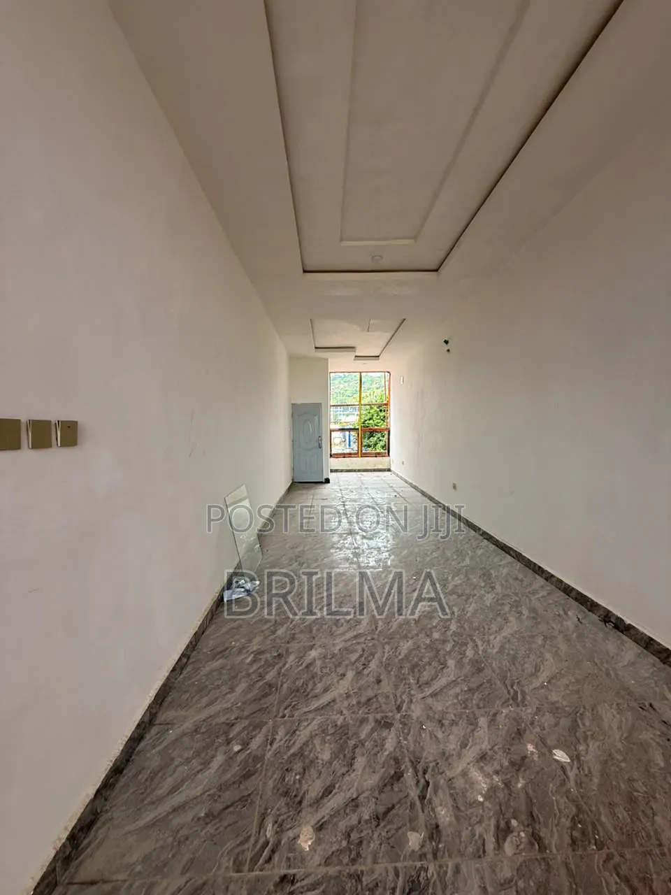 Shop and Office Space in Gwarimpa for Sale in Life Camp