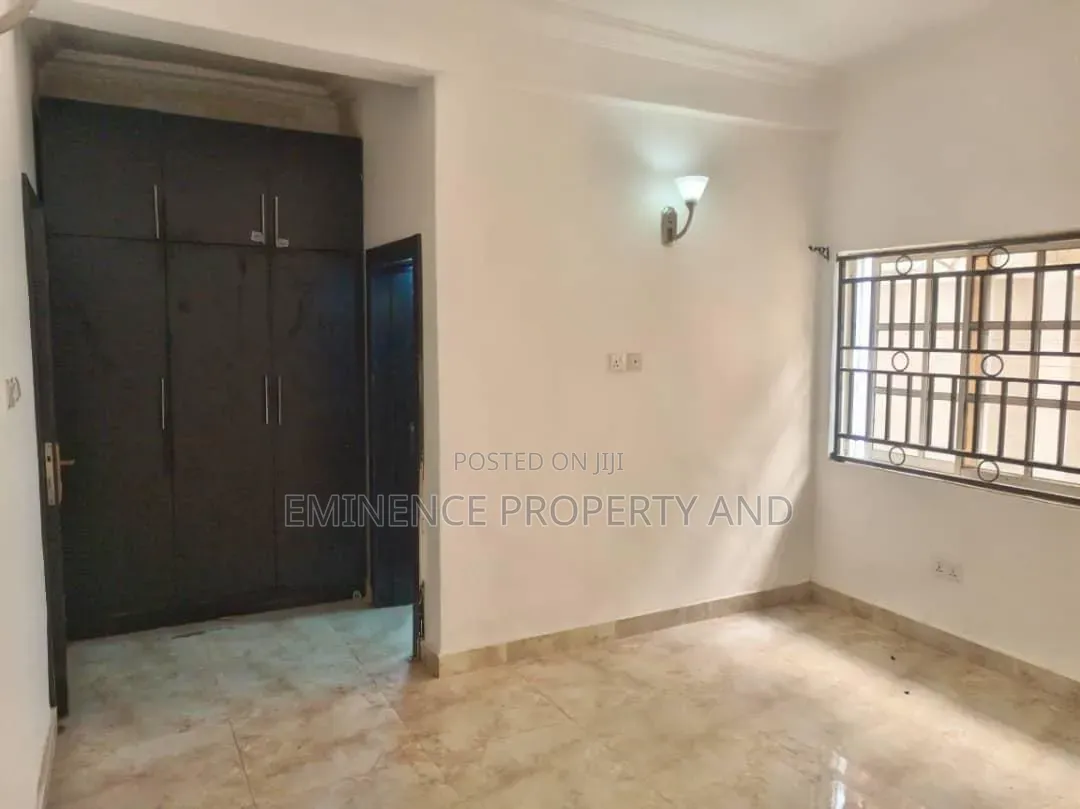 3bdrm Apartment in Lekki Phase 1 for rent in Lekki Phase 1