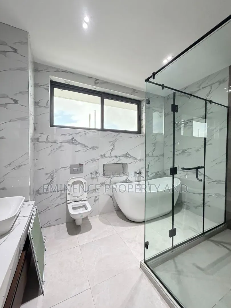 5bdrm Duplex in Old Ikoyi for sale in Old Ikoyi