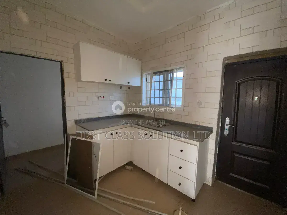 Furnished 3bdrm Duplex in Life Camp for sale in Life Camp