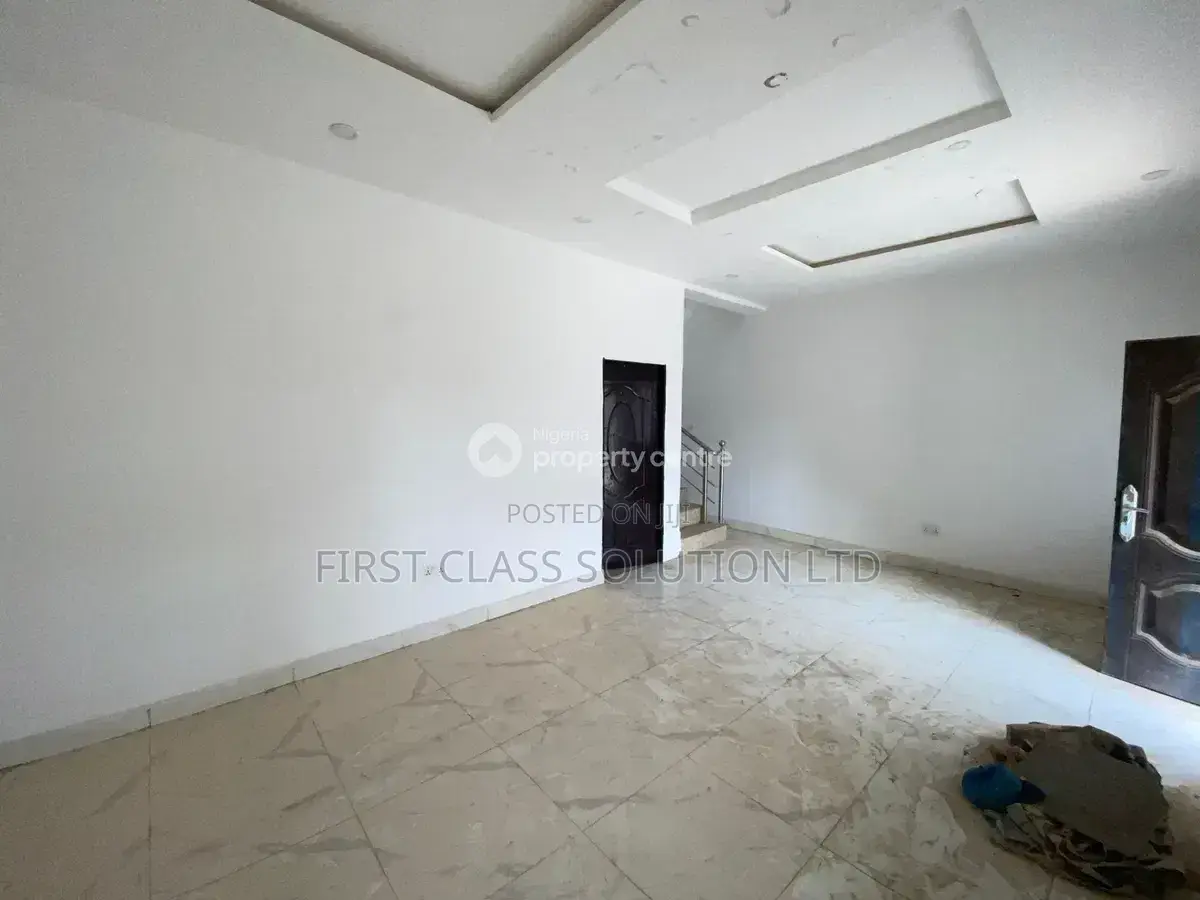 Furnished 3bdrm Duplex in Life Camp for sale in Life Camp