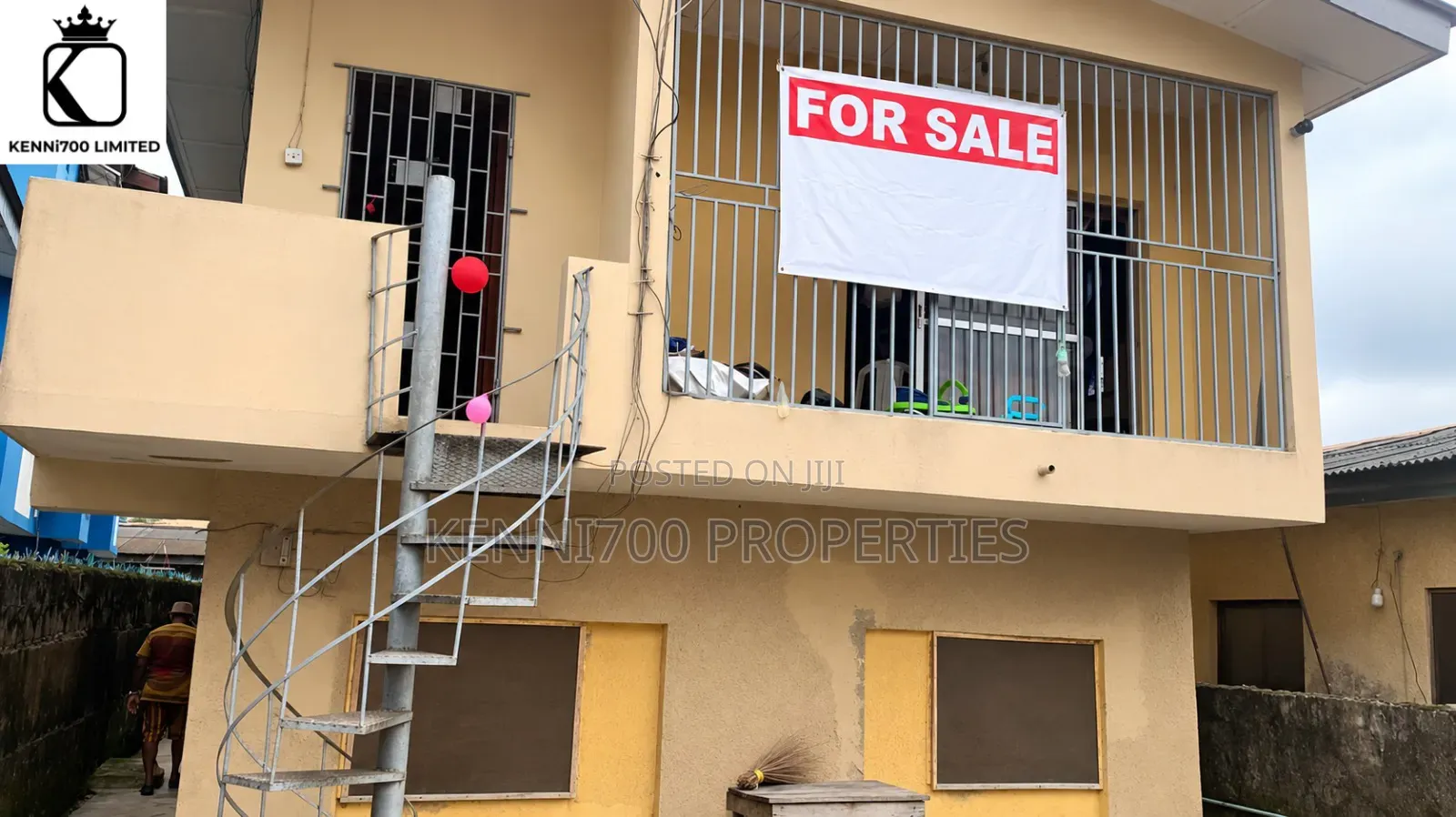 5bdrm Block of Flats in Kukoye Street, for sale in Ketu-Alapere