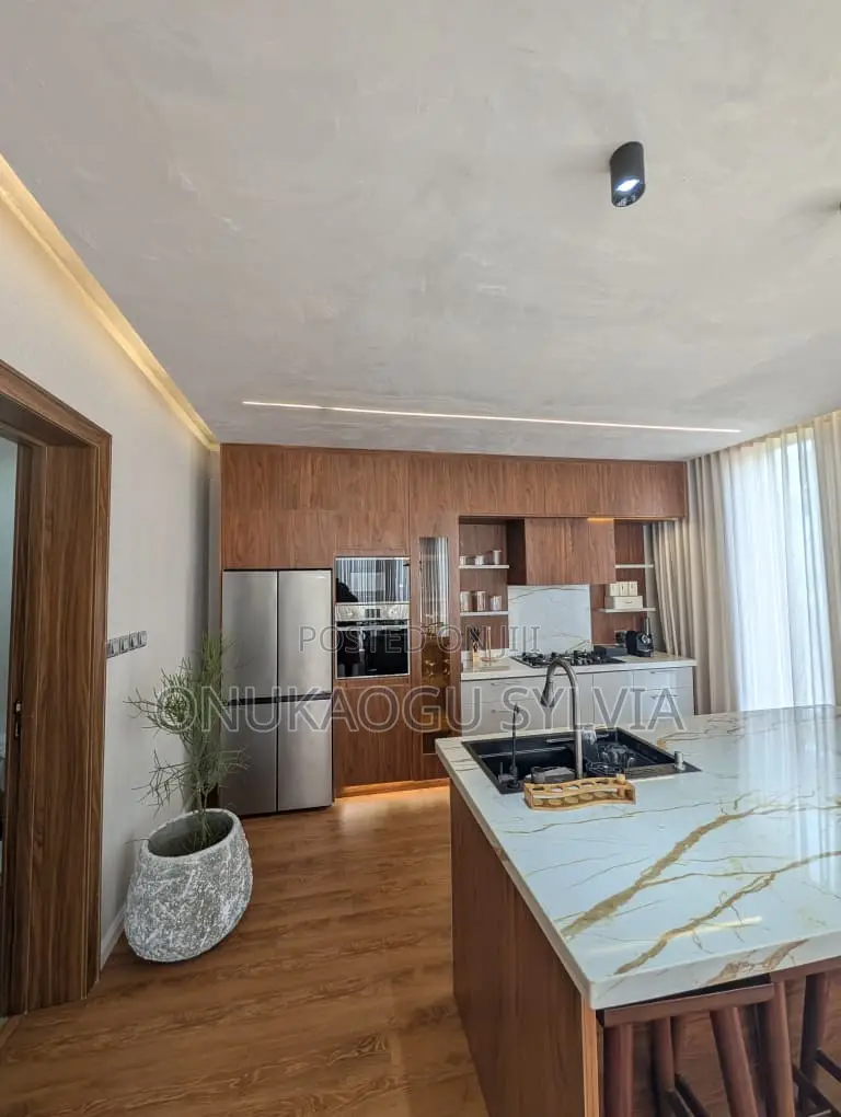 3 Bedroom Minimalist Cottage With Pool in Epe