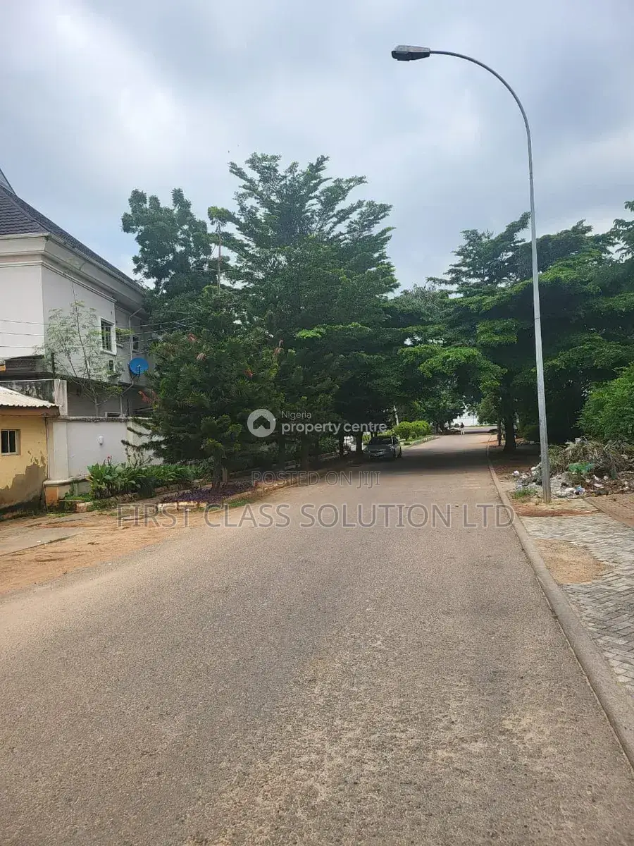 5bdrm Duplex in Wuse 2 for sale in Wuse 2