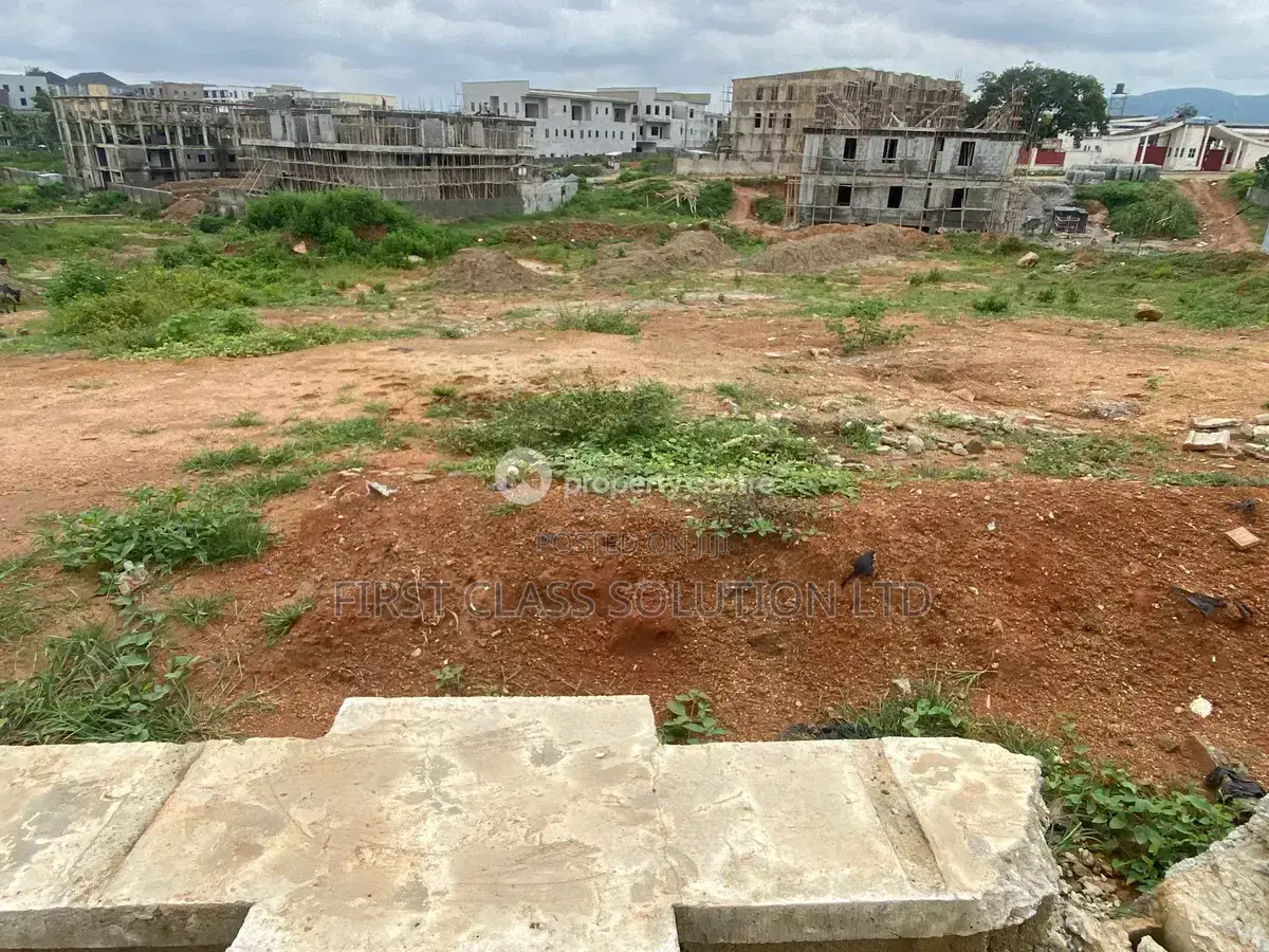 3078SQM Commercial Land in Mabushi