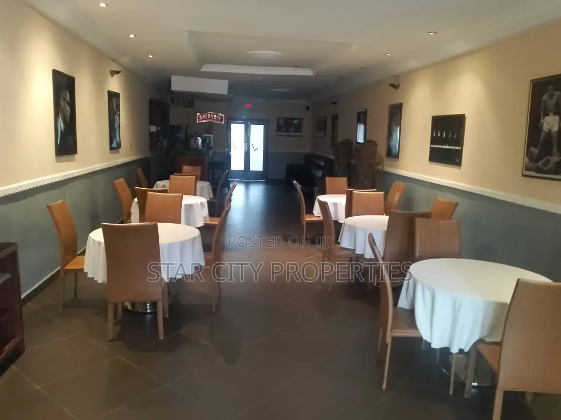 19 Rooms Hotel With Bar and Swimming Pool and Parking Space in Ikeja GRA
