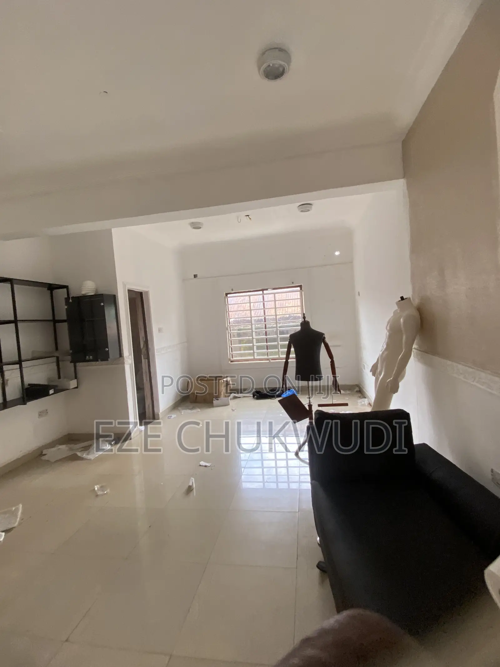 Available Shop/Office Space in Enugu