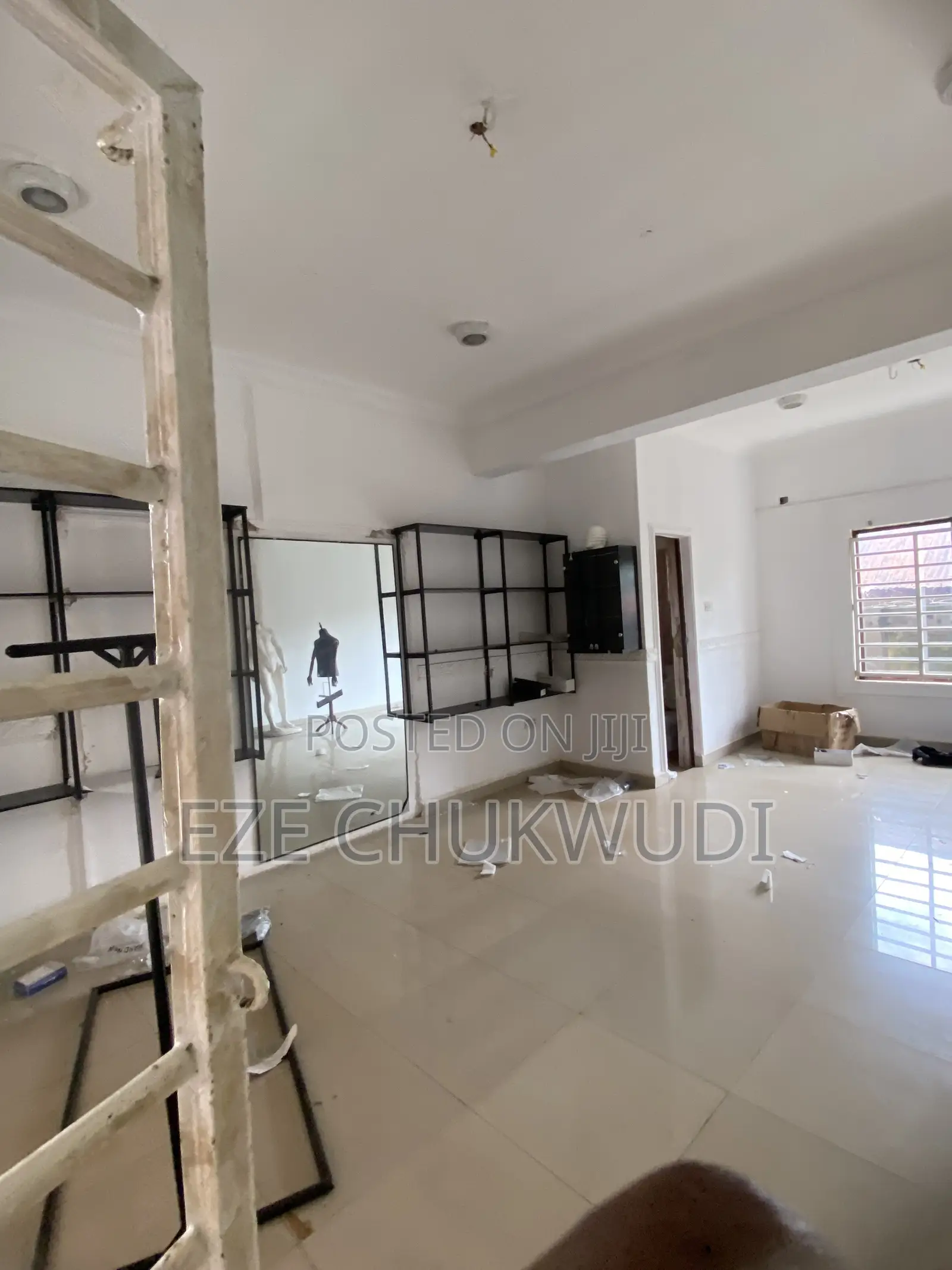 Available Shop/Office Space in Enugu