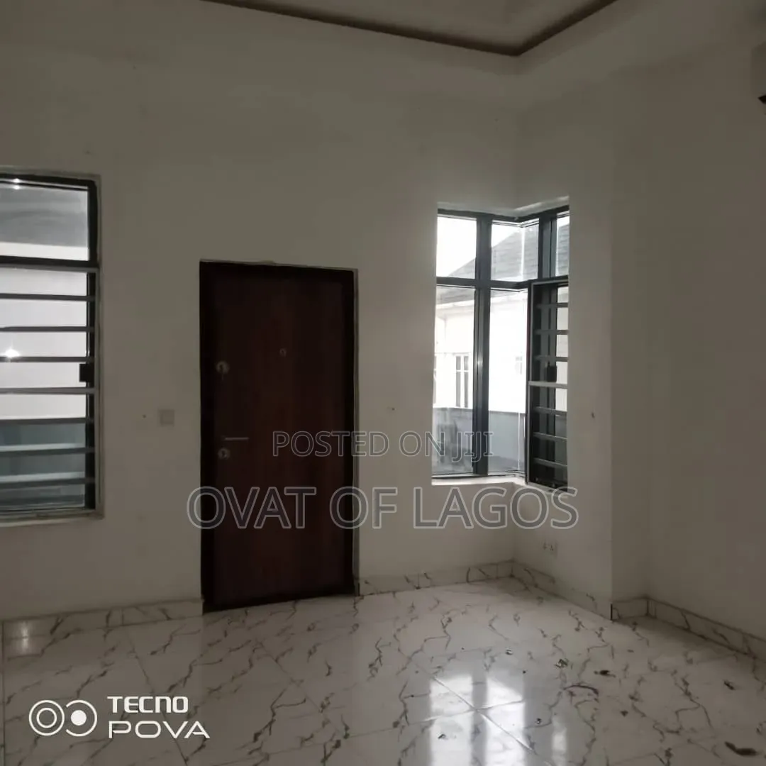 Furnished 4bdrm Duplex in Ikota for rent in Ikota
