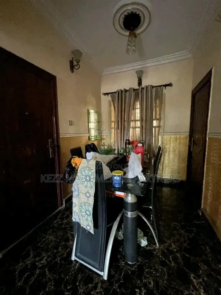 3bdrm Bungalow in Rukpokwu Eneka Road for sale in Rukpokwu