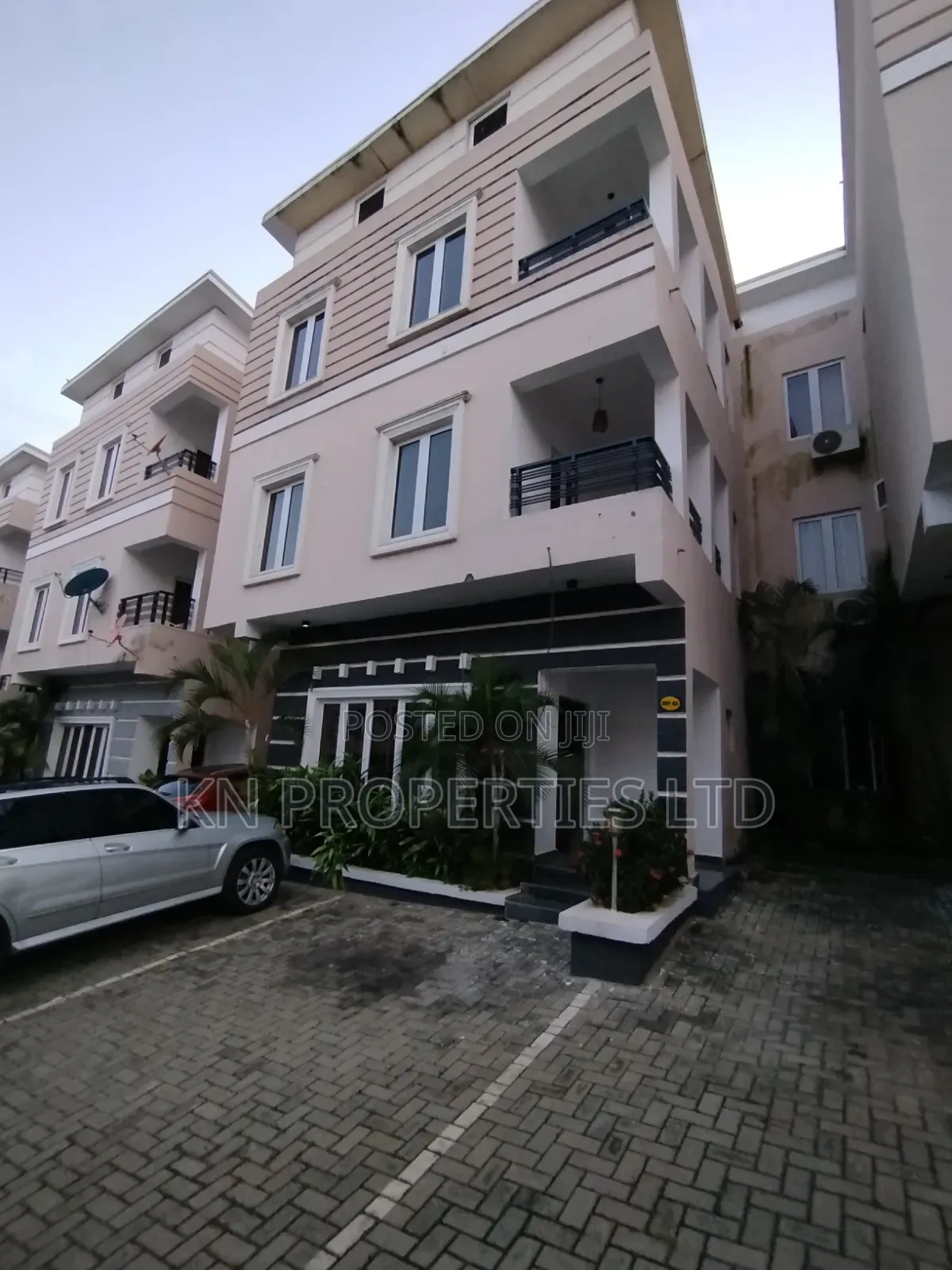 4bdrm Duplex in Guzape Main for rent in Guzape District