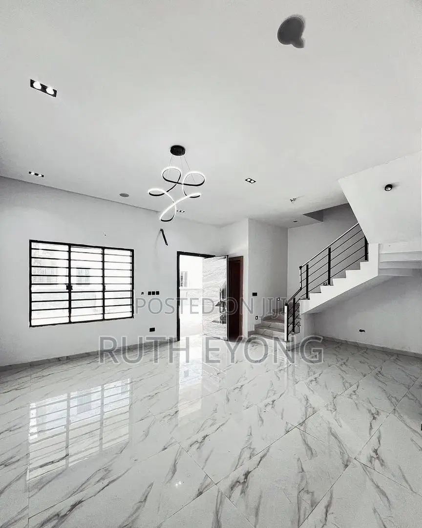 4bdrm Townhouse/Terrace in Ikota, Lekki, Lagos for sale in Ikota