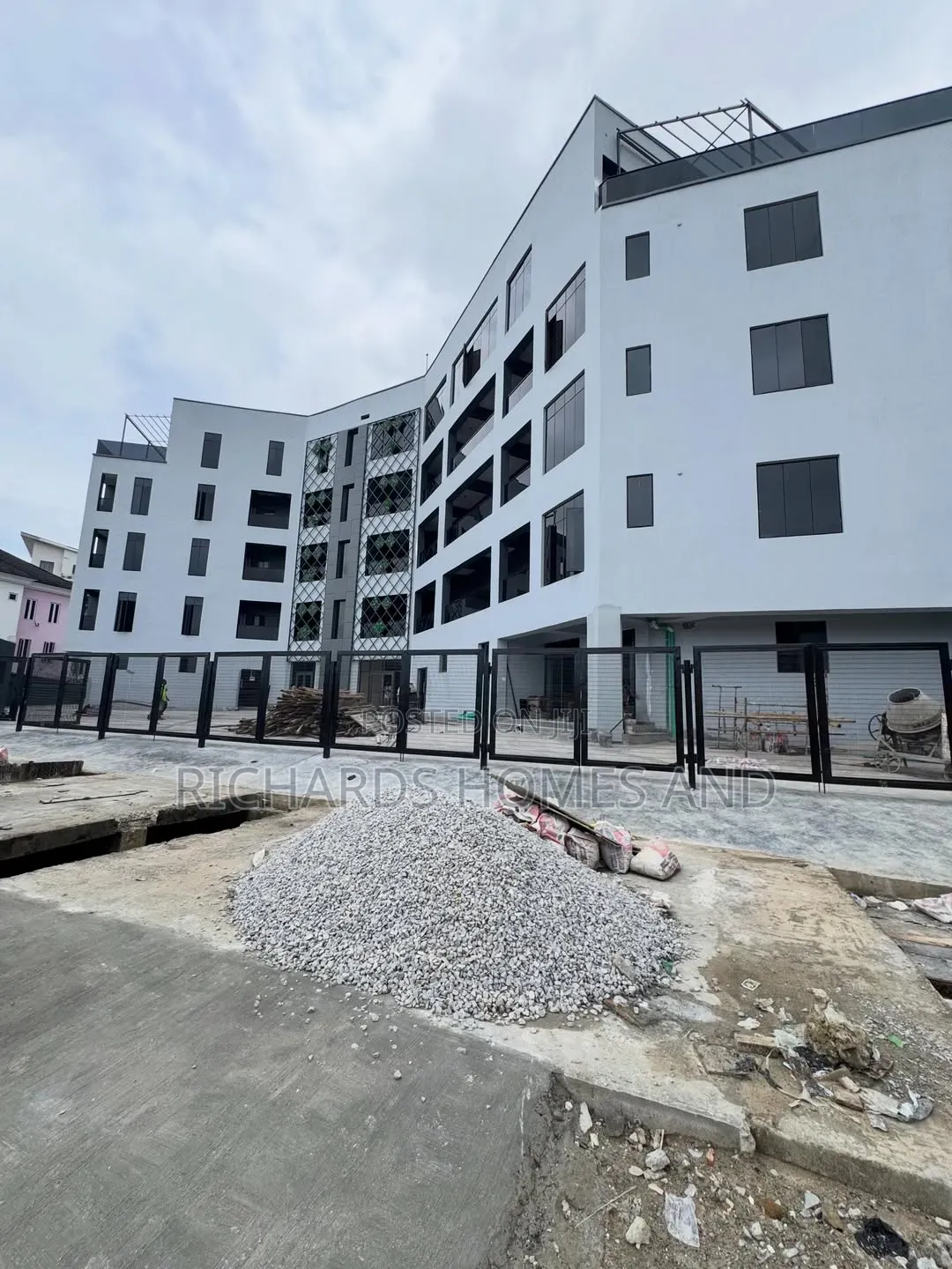 2bdrm Apartment in Ikate for rent in Ikate
